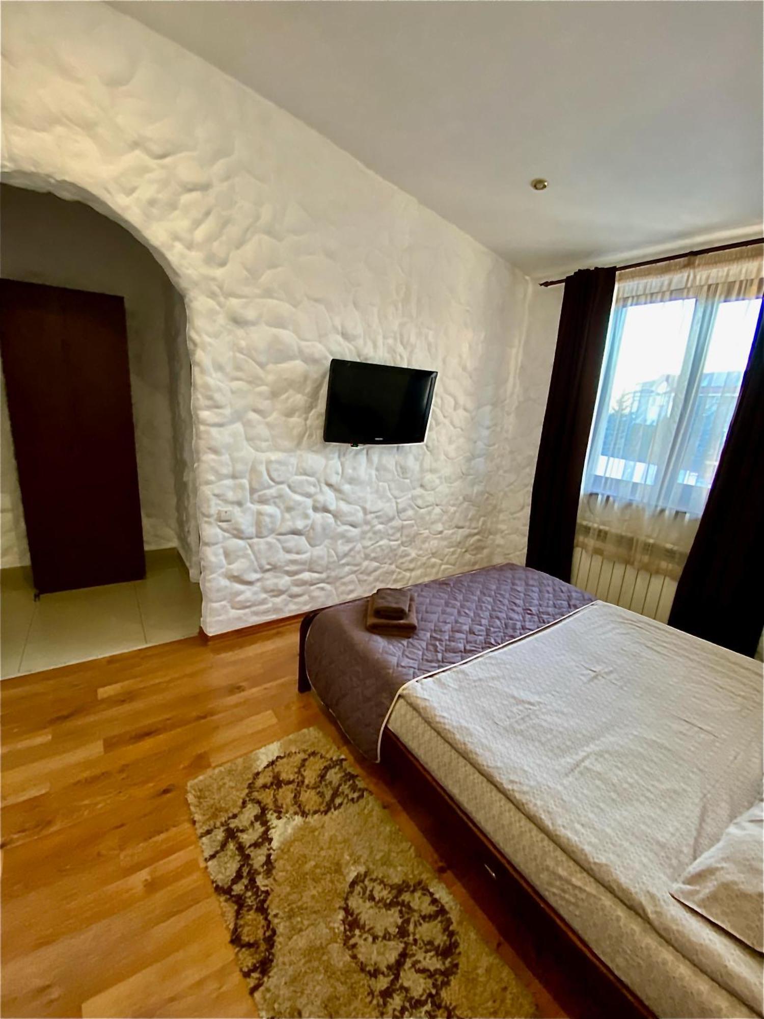 Hotel Complex Khutor Velyka Omelyana Esterno foto